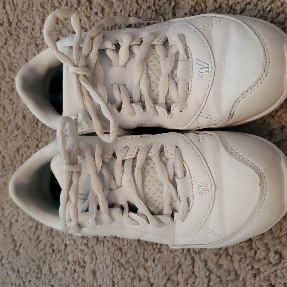 Girls Varsity Cheer shoes